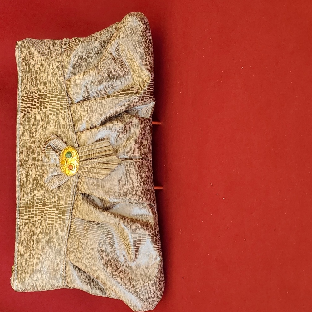 Ladies handbag